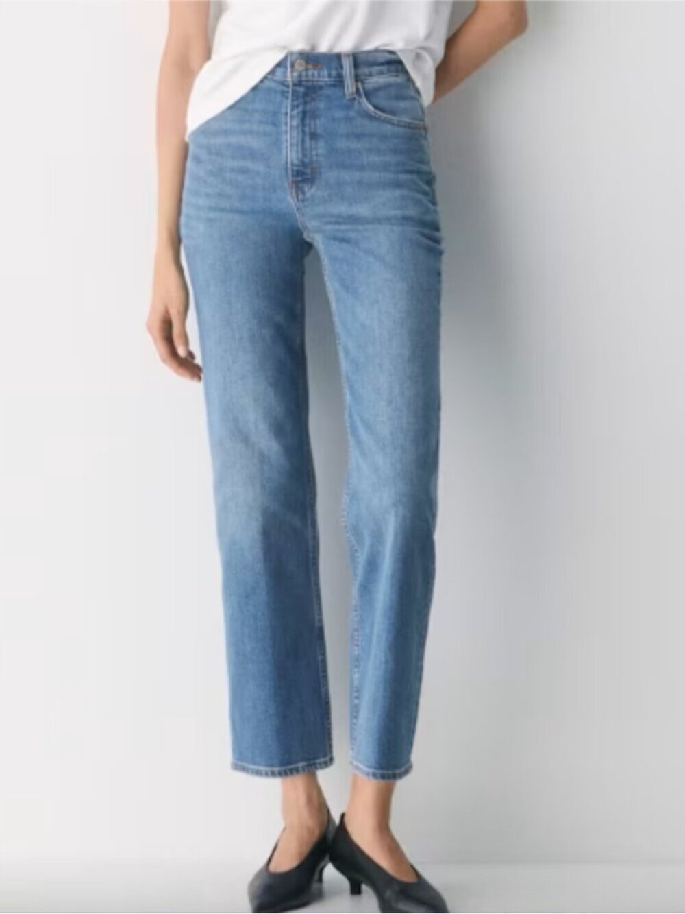Aritzia Denim Forum The Arlo Hi-Rise Straight Jean 26L Size 23